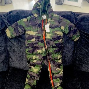 Baby Gap Puffer onesie Camo
